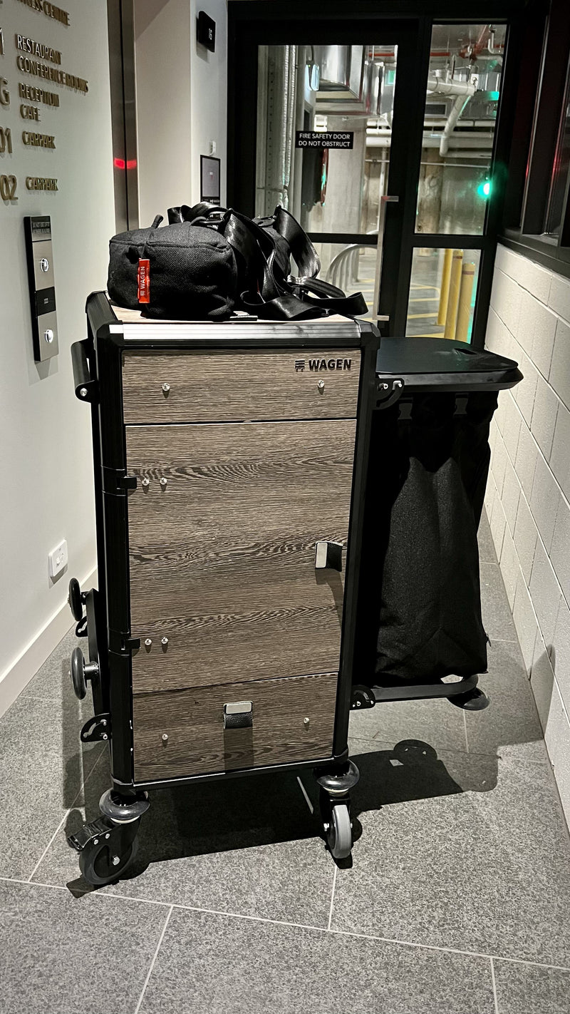 Load image into Gallery viewer, Wagen Door Stopper